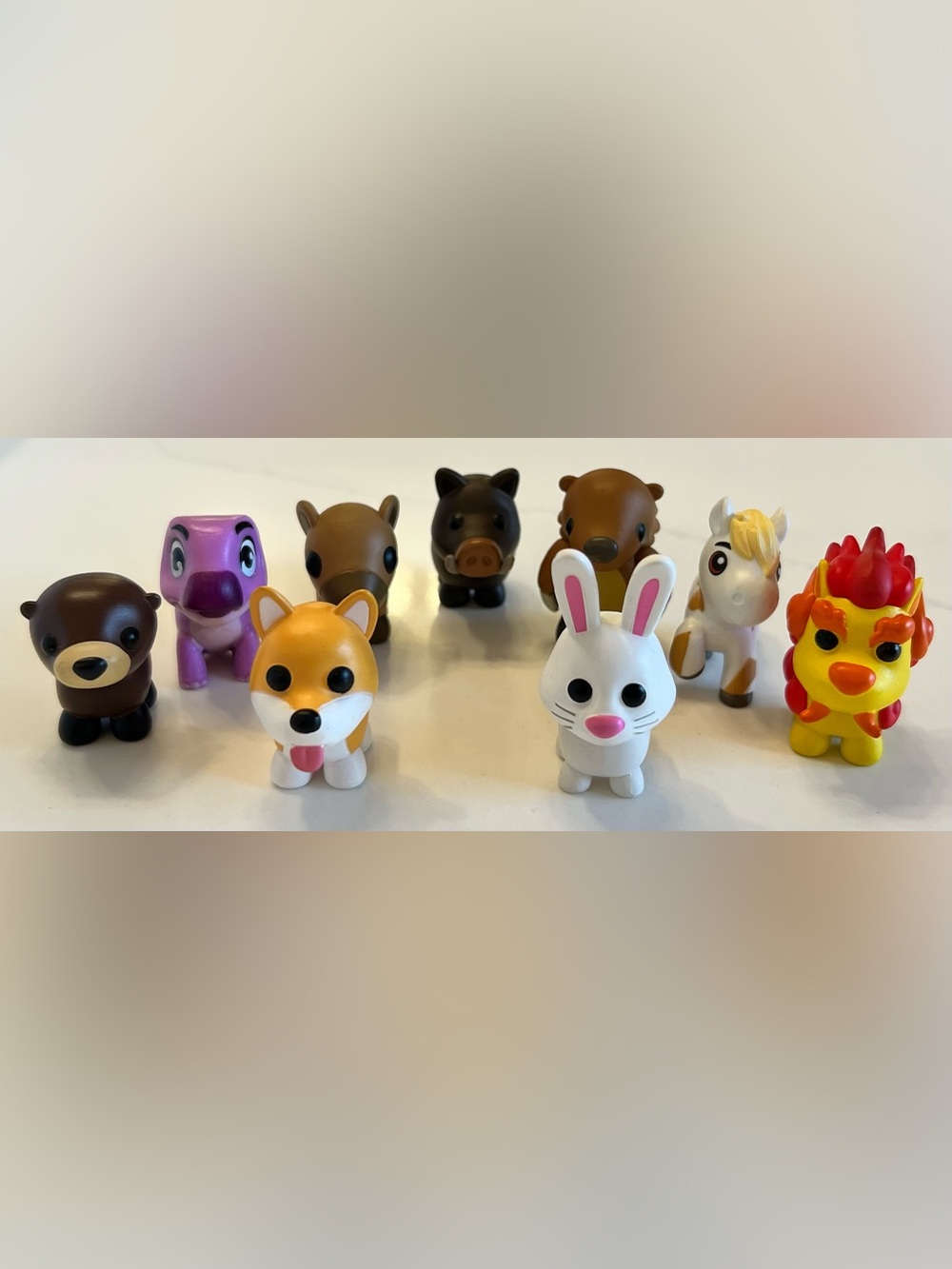 9 Adopt Me Pets Mini Figures